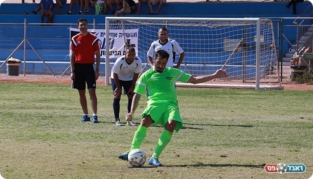 סגל כובש מהנקודה