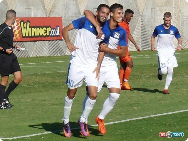 ממשיך להפציץ. סהר לוי (אלי שמואלי)