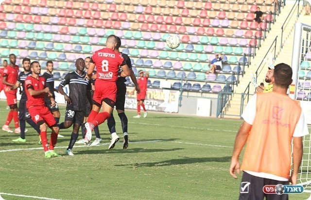 השער השני של חדרה (שלומי גבאי)