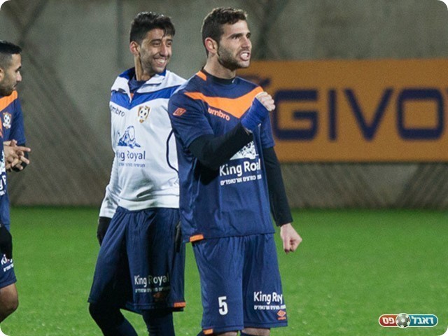 עומר חזום (עודד קרני)