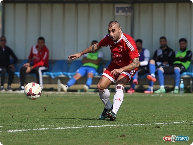 נכנס במקומו של ניסן רביבו. זיאדה (עודד חסין)