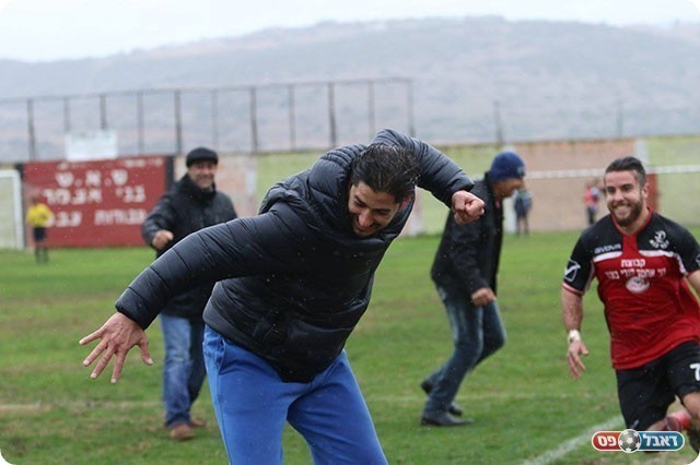 חגיגה גדולה בסיום. פאיד חסון (עודד חסין)