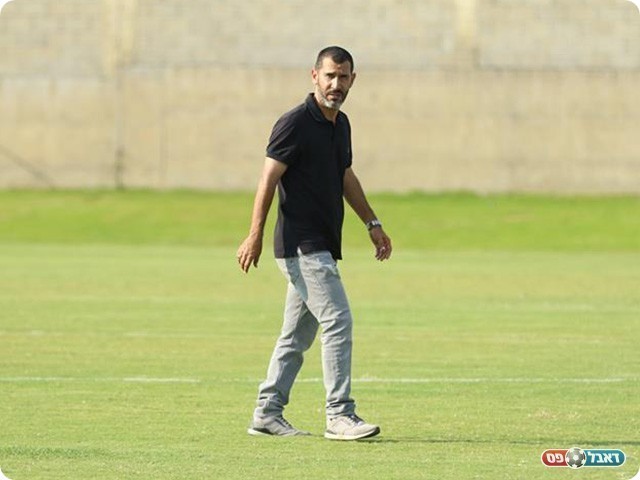 סיים את דרכו בפאחם. אוזן (נזיה סולטאן)