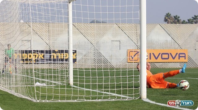 הכדור ברשת (תאמר סרסור)