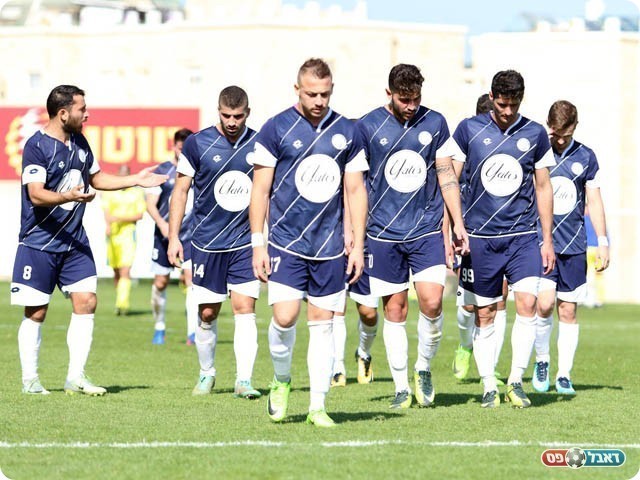 הפנים אומרות הכל. שחקני טבריה (עודד חסין)