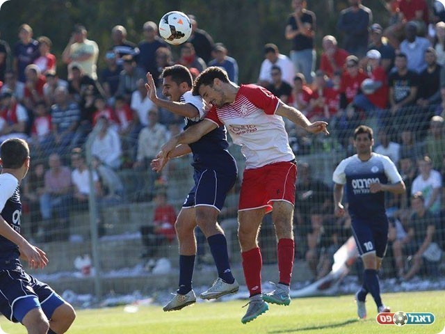 צבאג ועמר במאבק אווירי (עודד חסין)