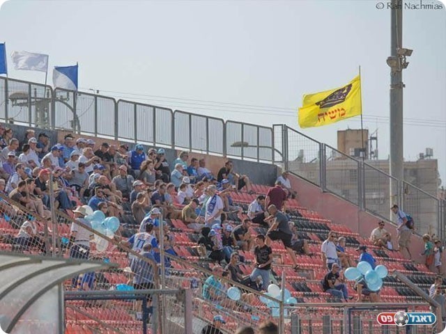 לא ריחמו על טיאר. הקהל של יפו (רפי נחמיאס)