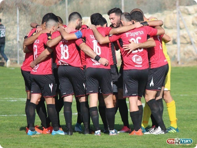 מוליכת הטבלה. הפועל "רובי שפירא" חיפה (שובל ירושלמי)