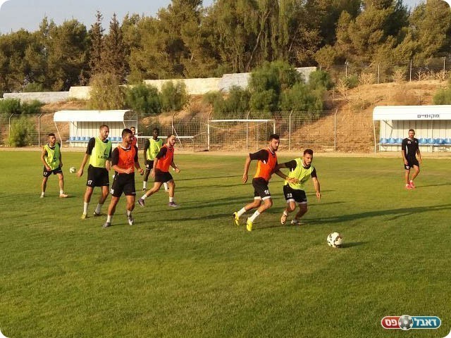 יוצאים לדרך חדשה?