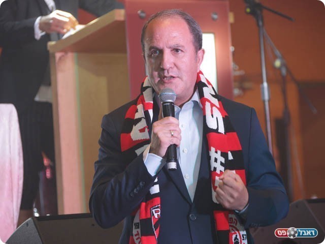 ראש עיריית אשדוד ד"ר יחיאל לסרי (קובי רוקח)