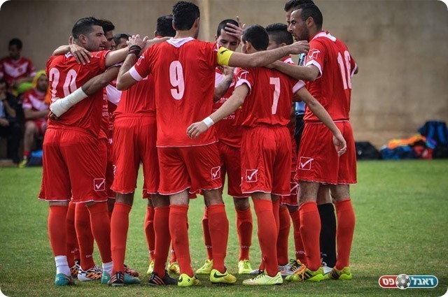 מאושרים עד הגג. שחקני זלפה (וואסים מוואסי)