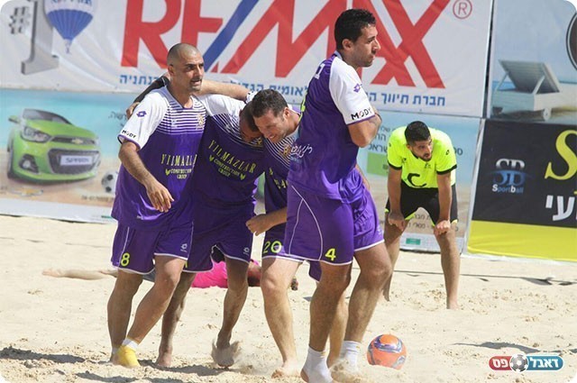 שחקני חולון. ניצחון בכורה (שלומי גבאי)