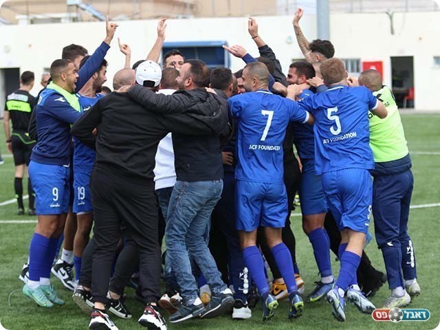 שחקני כפר קאסם בטירוף (מוחמד סרסור)