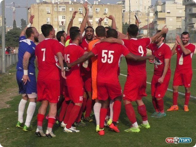 שחקני מרמורק בעוד ניצחון (שקד מורג)