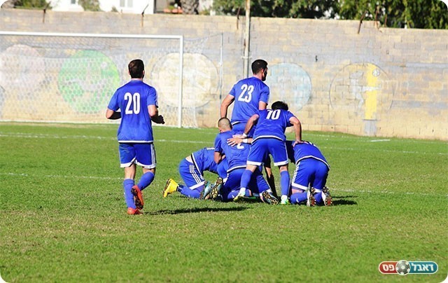שחקני נשר עם עוד ניצחון חשוב (שלומי גבאי)