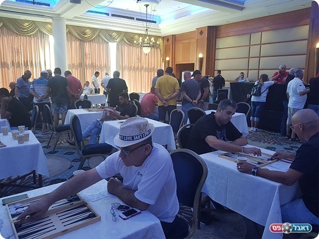 שחקני השש-בש