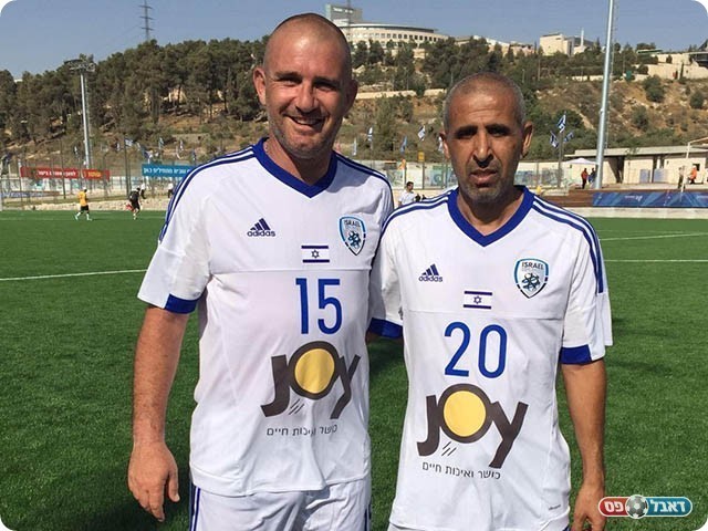 עופר שטרית (משמאל) יחד עם נצח מסובי