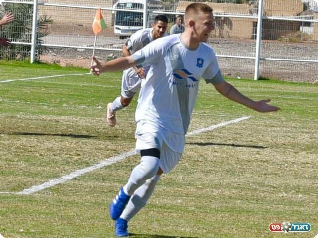 שיפמן חוג את שער הבכורה (יוסי דוס סנטוס, דף הפייסבוק הרשמי של בני אילת)