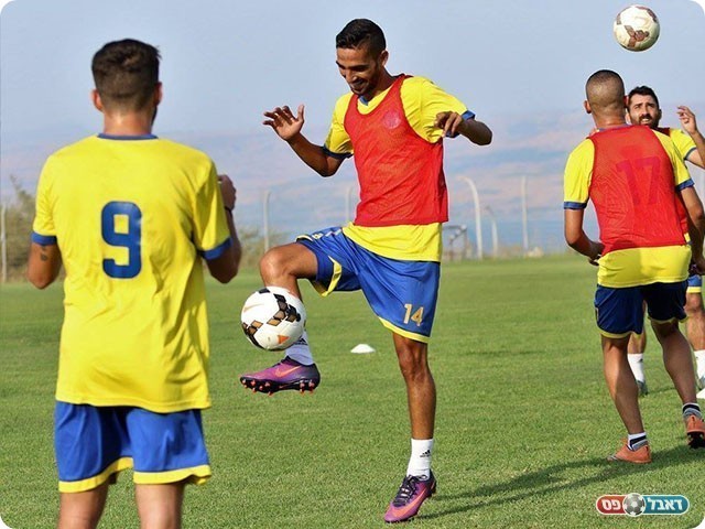 שלום אדרי (עודד חסין)