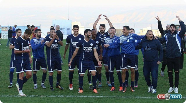 השמחה של שחקני טבריה בסיום (עודד חסין)