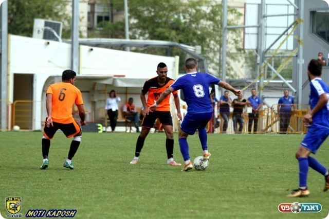 מלכין מול שעשוע (מוטי קדוש)