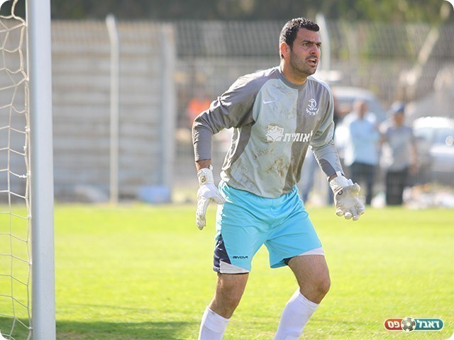 יכולת מצוינת שלו, תום בן כליפה (שלומי גבאי)