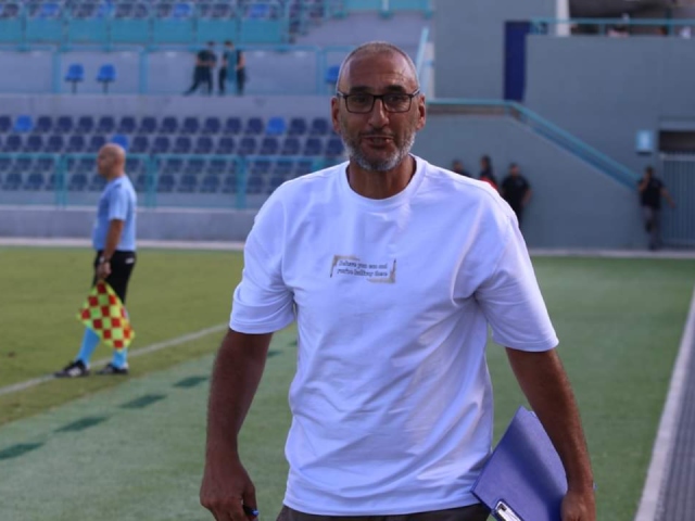 והאב. מאמן המחזור (דאפר מחאמיד)