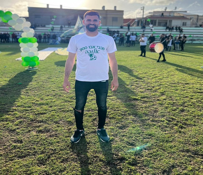 תמונת ניצחון. עמראן בריק חוגג אליפות (צילום פרטי)