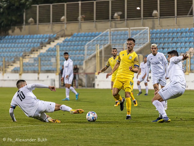 יחזקו עמדות בצמרת? שחקני מכבי הרצליה ומ.ס דימונה (אלכסנדר בוך)