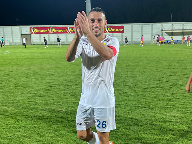 אחראי לשני בישולים. זוזוט