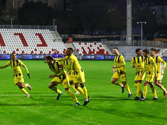 שחקני נורדיה חוגגים את שער הניצחון (איתי דהן - מיתוג דידאה)