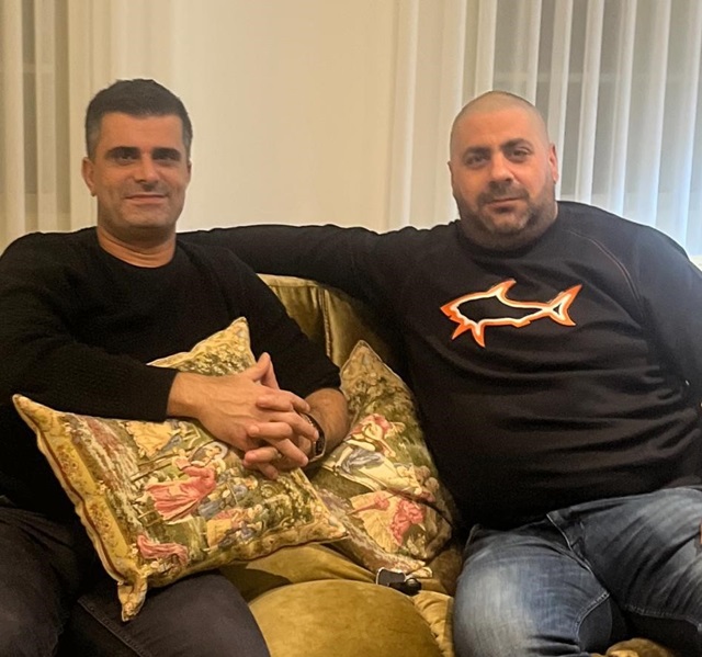 הבעלים של 2 הקבוצות. בילאל אבו אלהיגא ןזיאדנה טאהא(מימין)