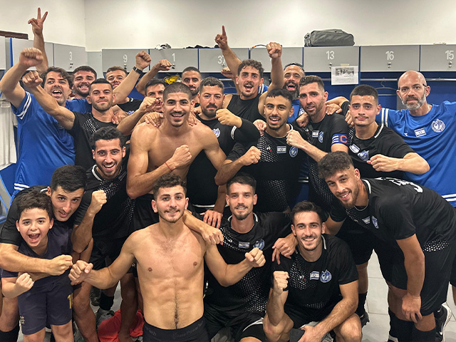 שחקני מודיעין בסיום המשחק