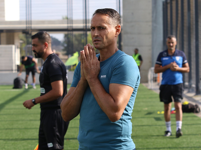 יפתח גם את העונה ברגל ימין? מאמן מוסמוס (דאפר מחאמיד)