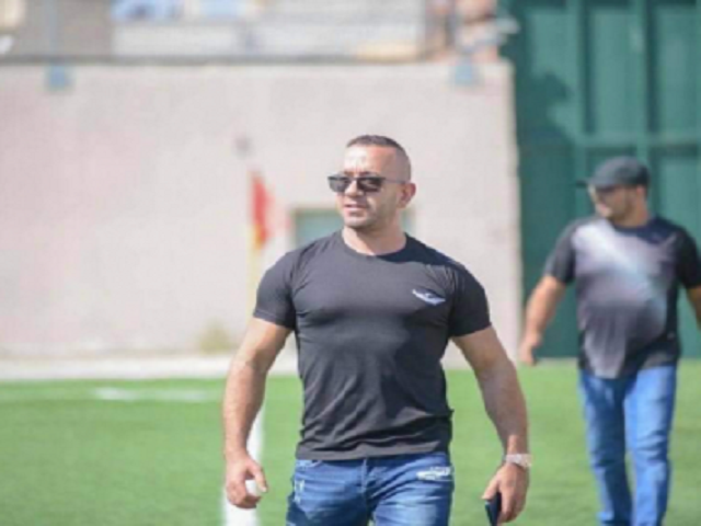 ימים של פעילות נמרצת לחזרת הקבוצה. עארף סלאמה