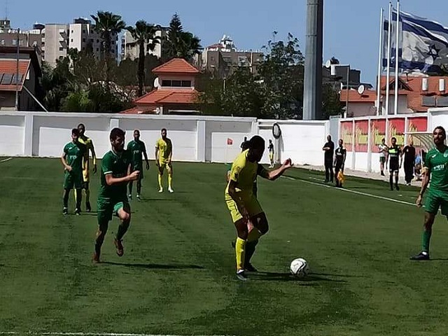 לא הלך להם הפעם. שחקני עמישב במשחק מול נורדיה (אלון יהודיוף)