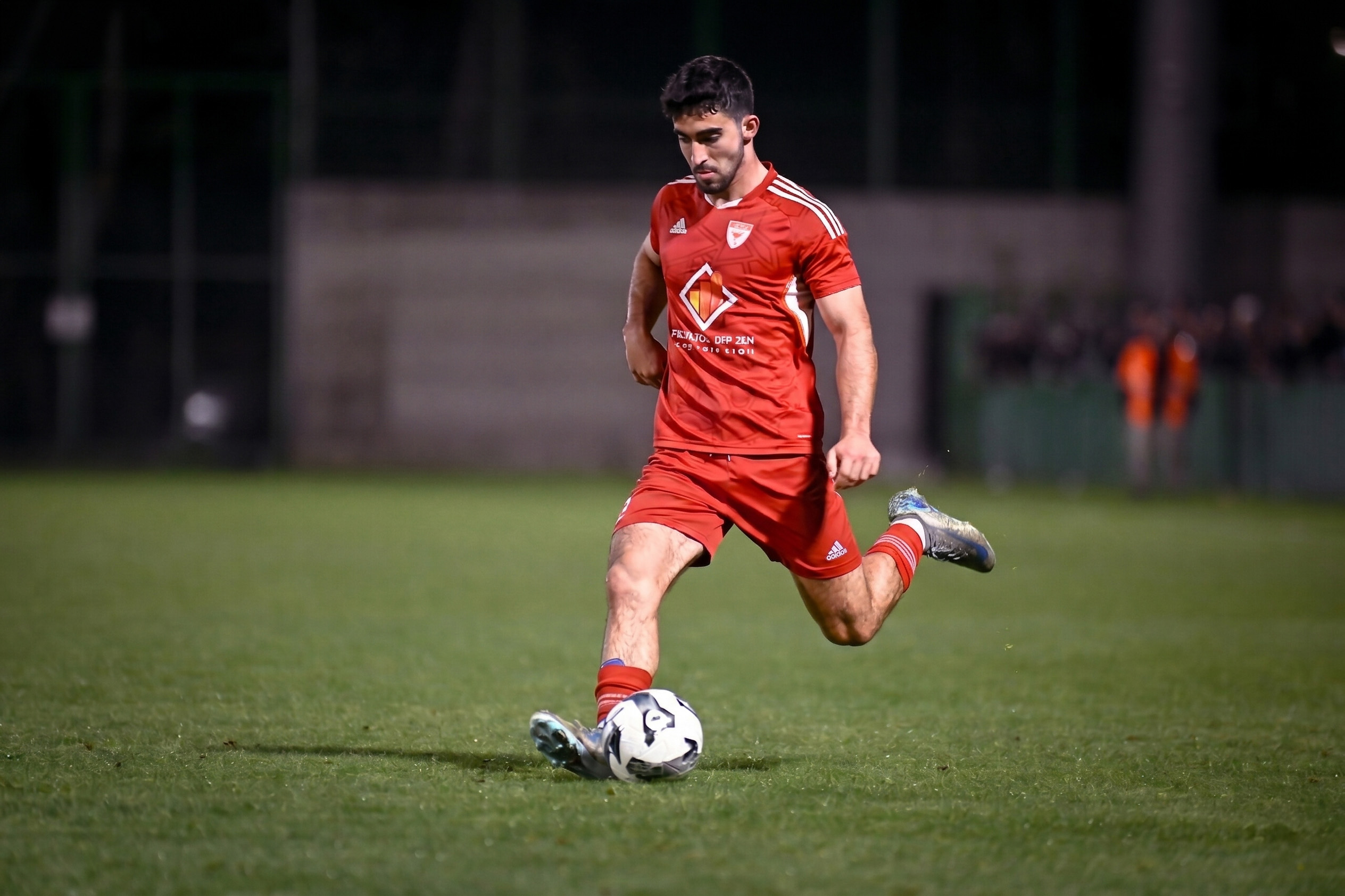 עונה נהדרת למגן טירה (נזיה סולטאן)