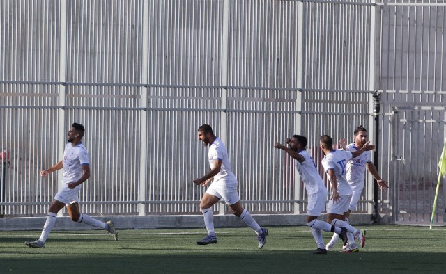 מהרגעים השמחים של העונה הזו. מואמן קדרי חוגג כיבוש שער לרשת קלנסוואה (דאפר מאחמיד)