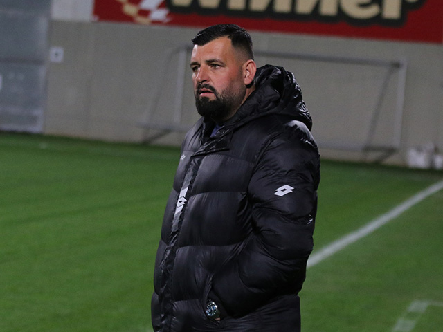 רומן זולו. עבודה נהדרת (דאפר מחאמיד)