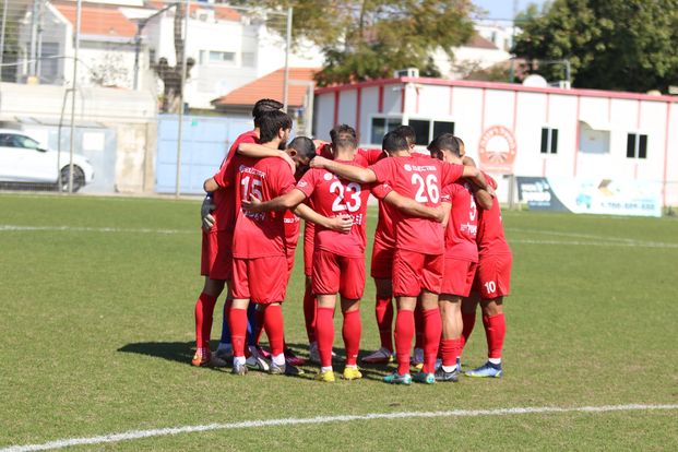 ניצחון חשוב רחוק מהבית. שחקני רעננה (דאפר מאחמיד)