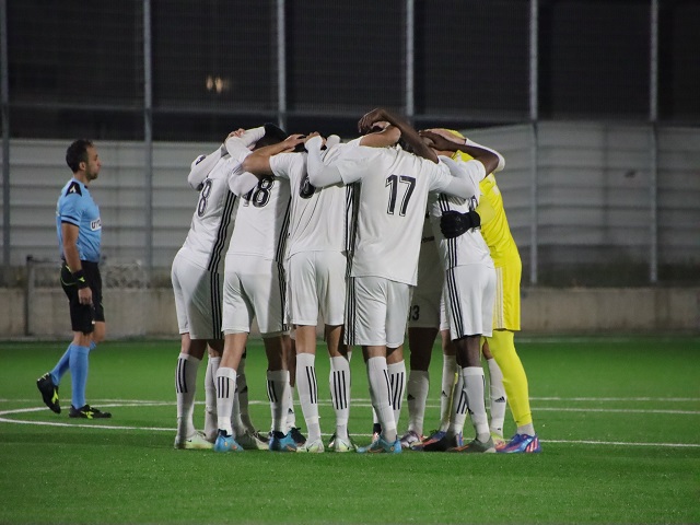 יישאו כתם ירידה. שחקני שעריים (בן מלניק)